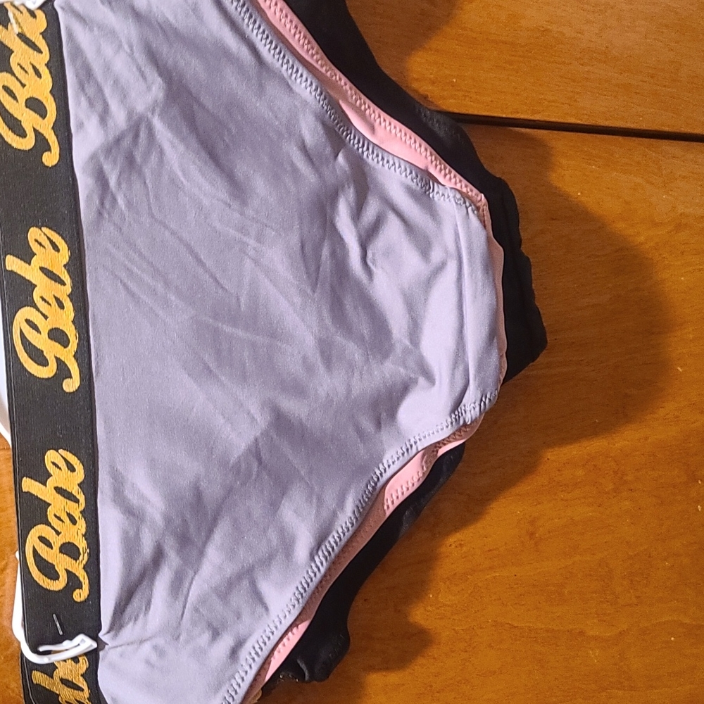 Bebe Hi-Cut Size M - Picture 2 of 4